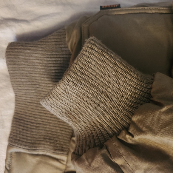 Vintage Ralph Lauren bomber jacket. size L. stone color. like new - Picture 7 of 7